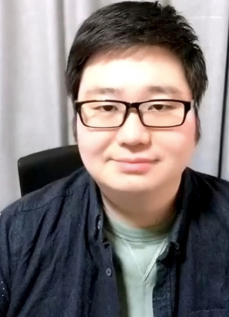 Автор Эр Му 04.03.26